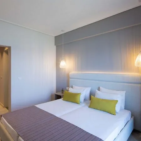Rossis Hotel
